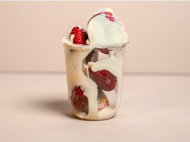 strawberry cup white